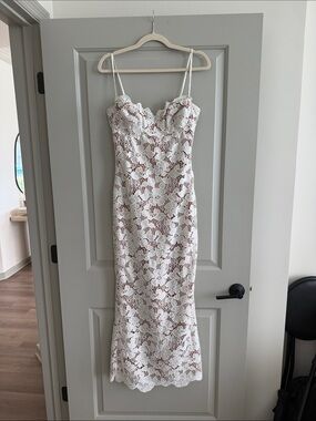 House of CB | Dresses | House Of Cb Seren Vintage Cream Floral Lace Back  Maxi Dress | Poshmark